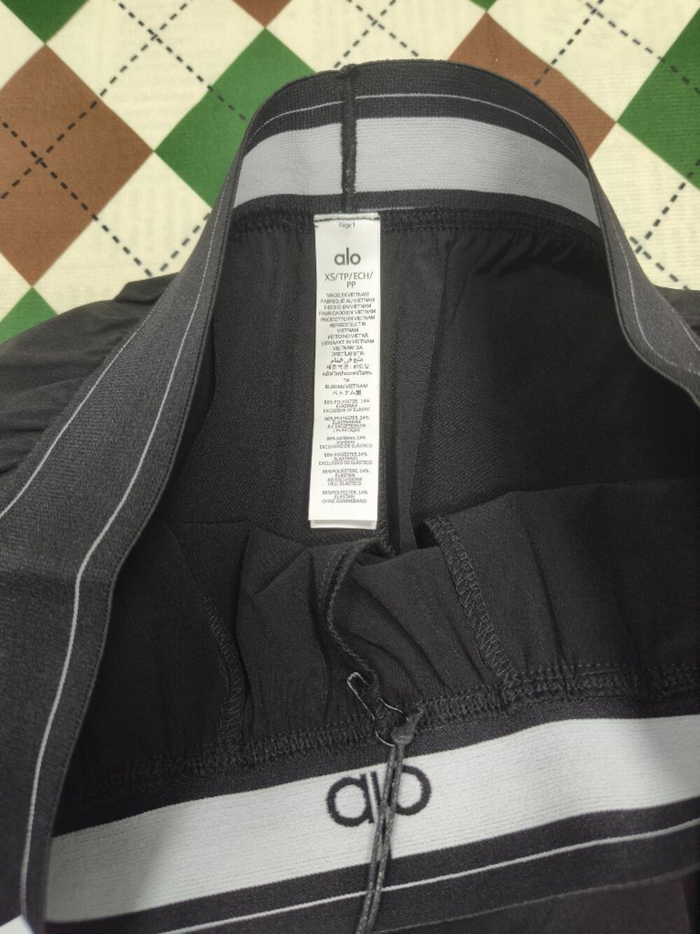 Alo Yoga Black XS Suit Up Trouser NWT (Regular) - Suitable for all seasons🌱🍂 - Picture 5 of 7